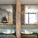 Litteraire Arthur Rimbaud, Bw Signature Collection Hotel Paris
