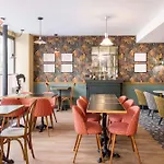 Hotel Litteraire Arthur Rimbaud, Bw Signature Collection 4*