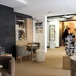 Litteraire Arthur Rimbaud, Bw Signature Collection Hotel 4*