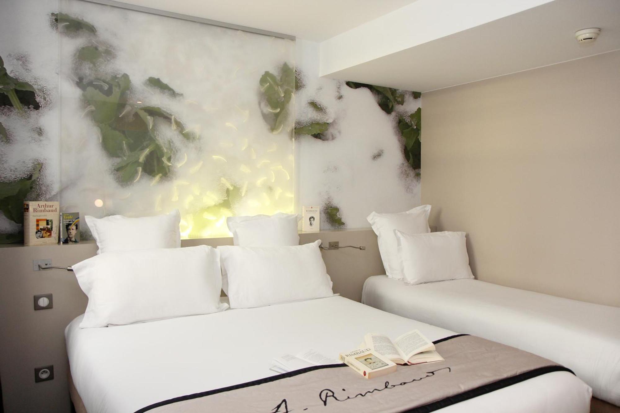 Hotel Litteraire Arthur Rimbaud, Bw Signature Collection