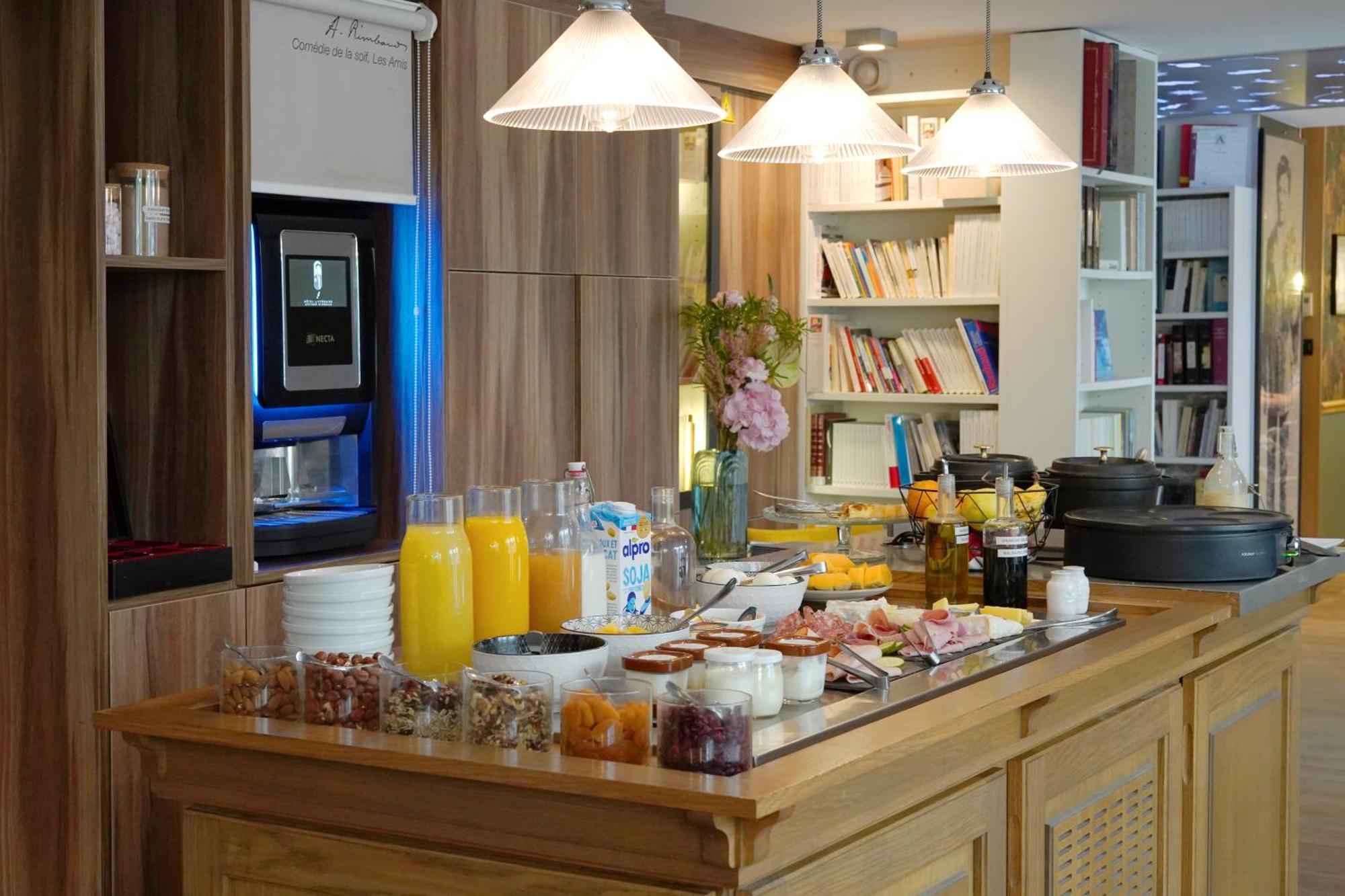 Littéraire Arthur Rimbaud, Bw Signature Collection Hotel